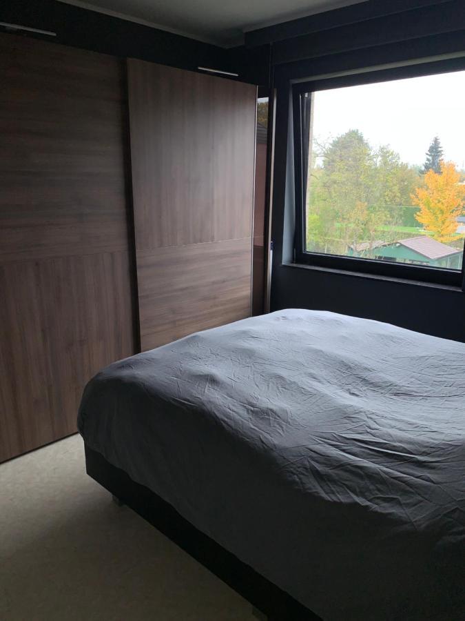 Okapi Lejlighed Halle  Eksteriør billede