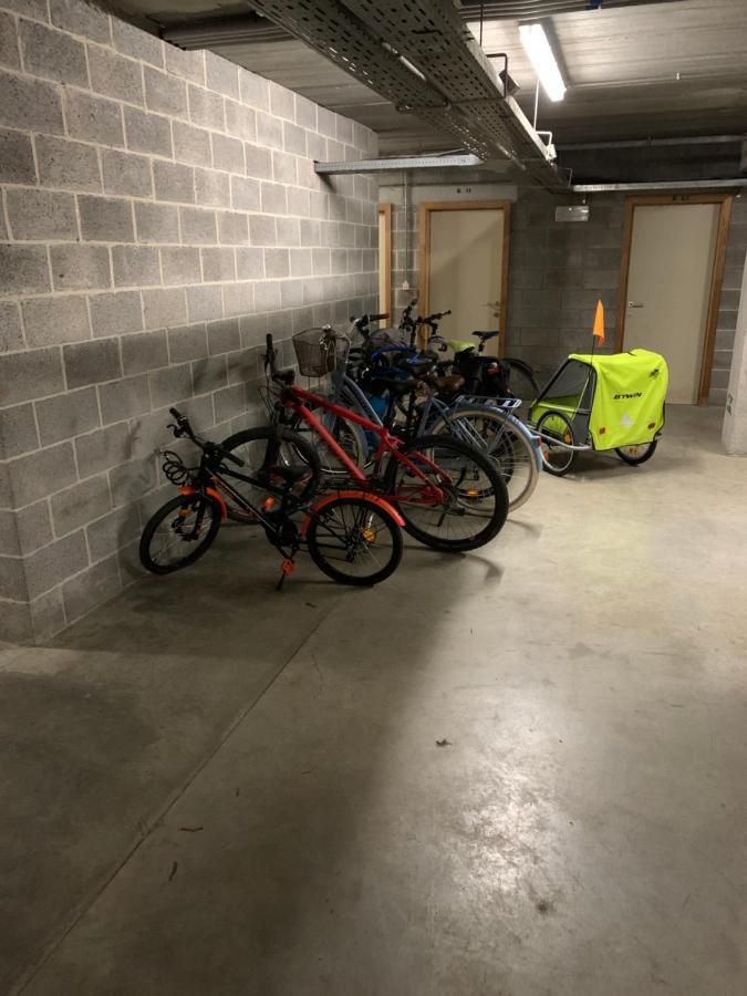 Okapi Lejlighed Halle  Eksteriør billede